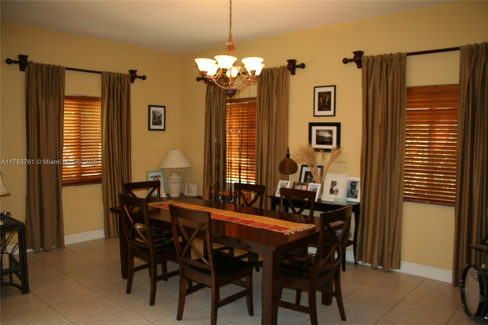 6 Fishermans Trl Property Photo 6