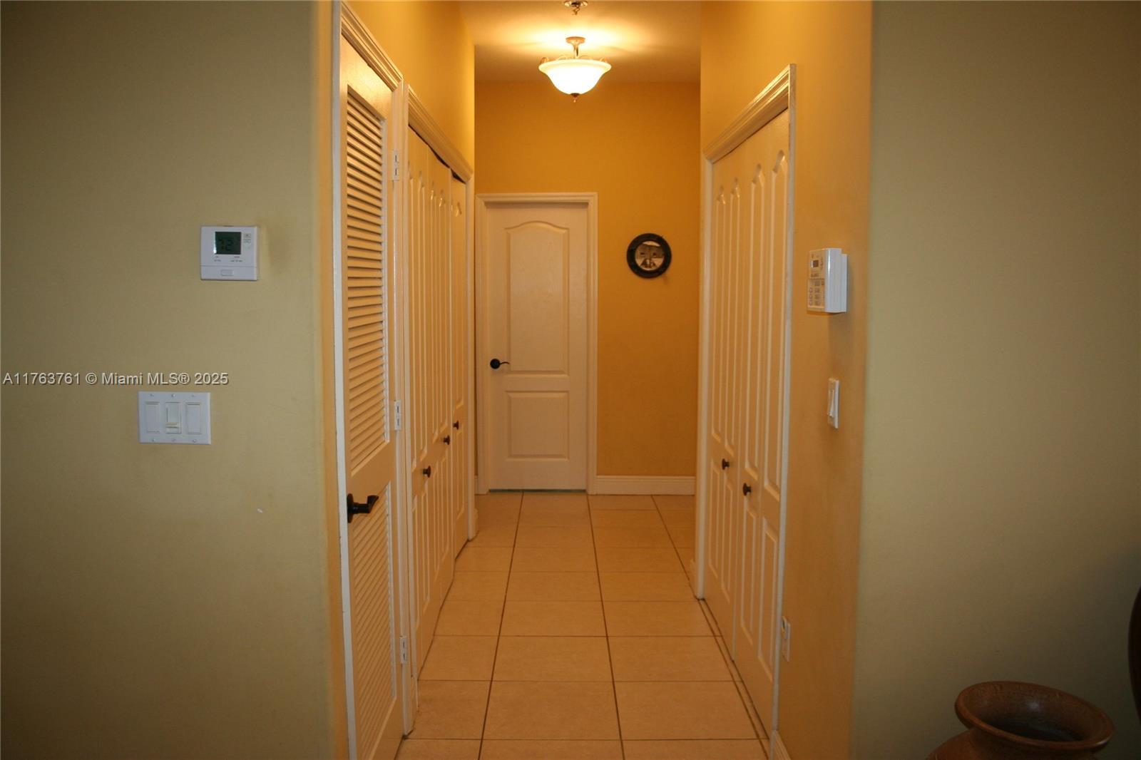 6 Fishermans Trl Property Photo 11