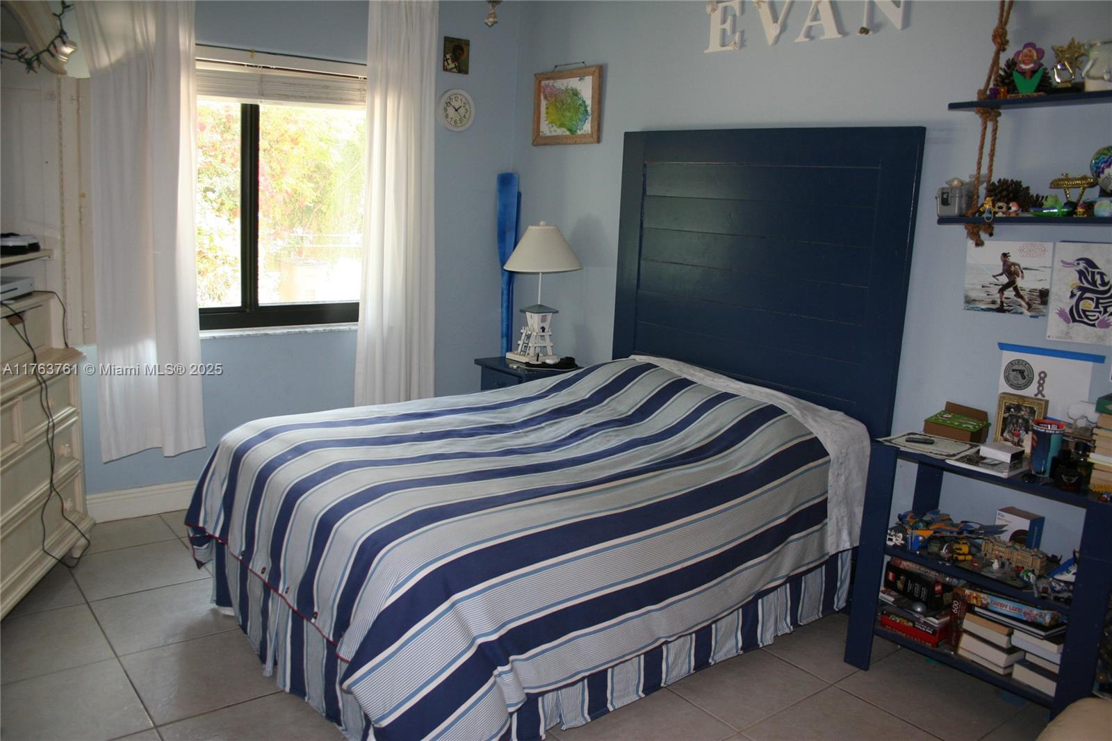 6 Fishermans Trl Property Photo 16