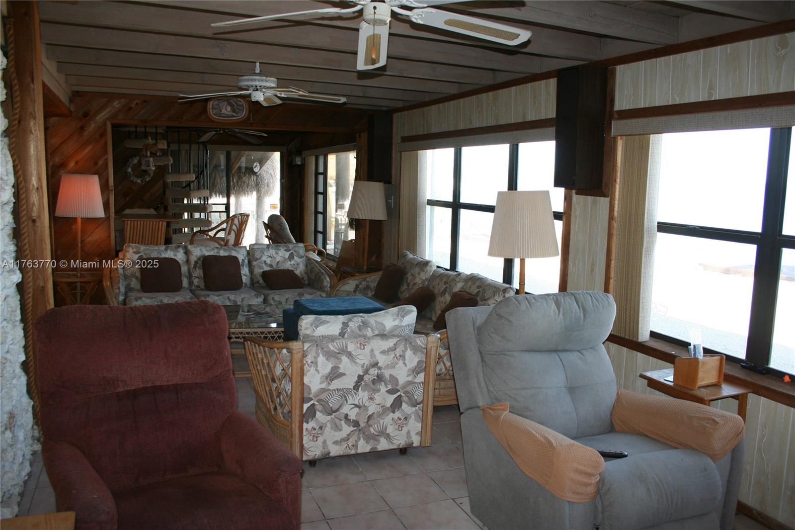 1 Gull Ln Property Photo 12