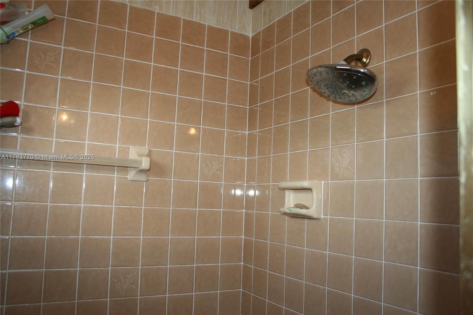 1 Gull Ln Property Photo 19