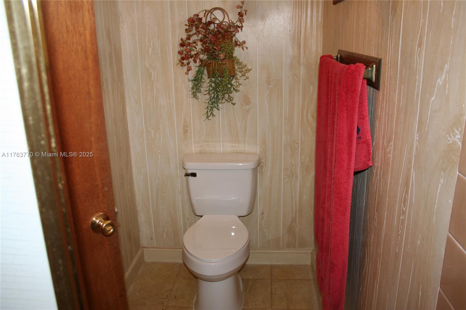 1 Gull Ln Property Photo 20