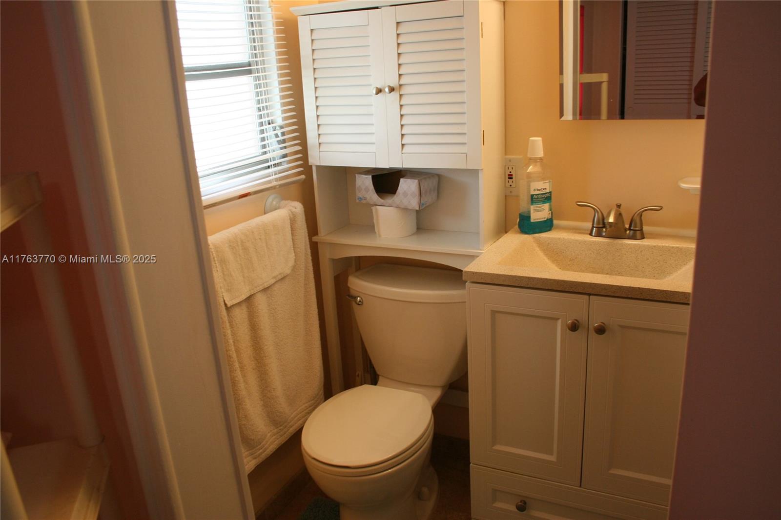 1 Gull Ln Property Photo 26