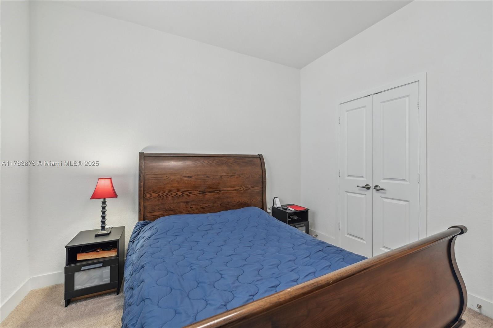 10850 Sw 235th Ln Property Photo 15