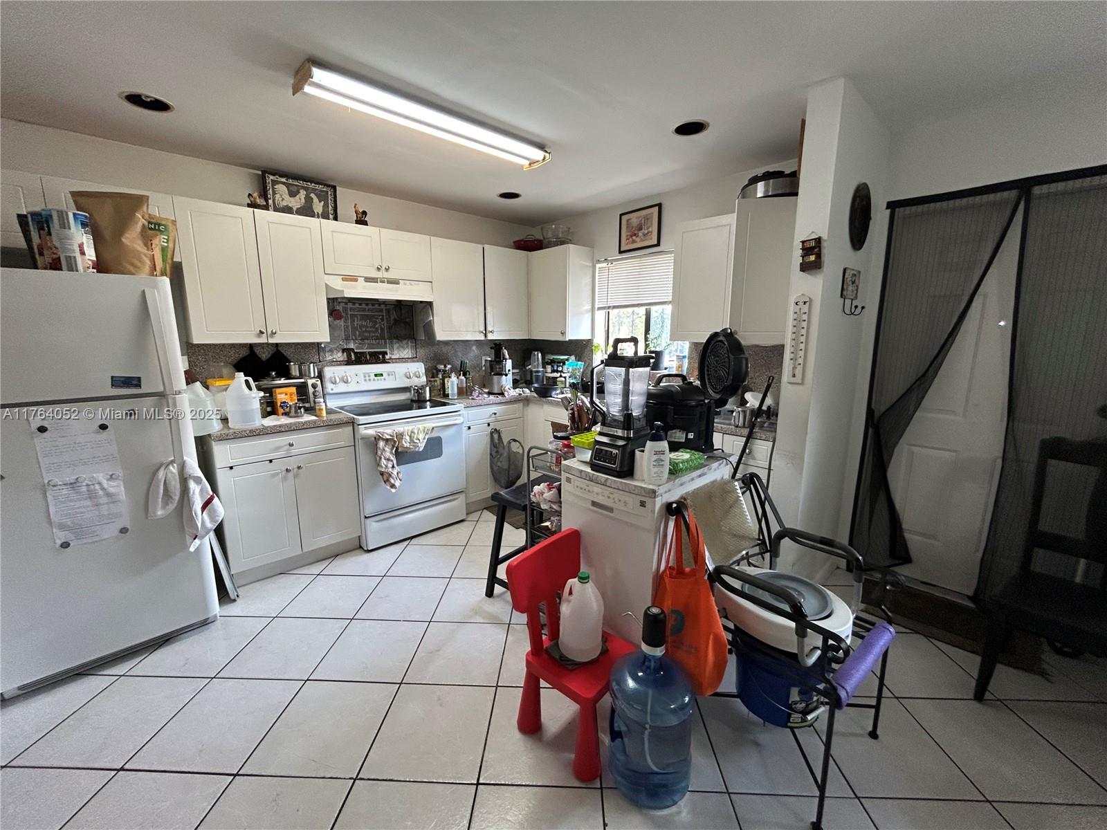 14332 Sw 283rd St Property Photo 2