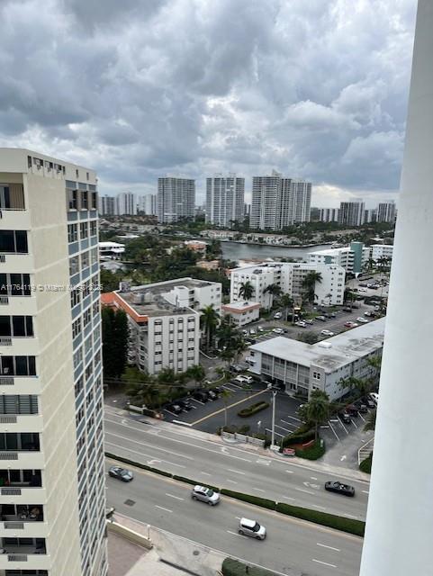3140 S Ocean Dr 1702 Property Photo 16