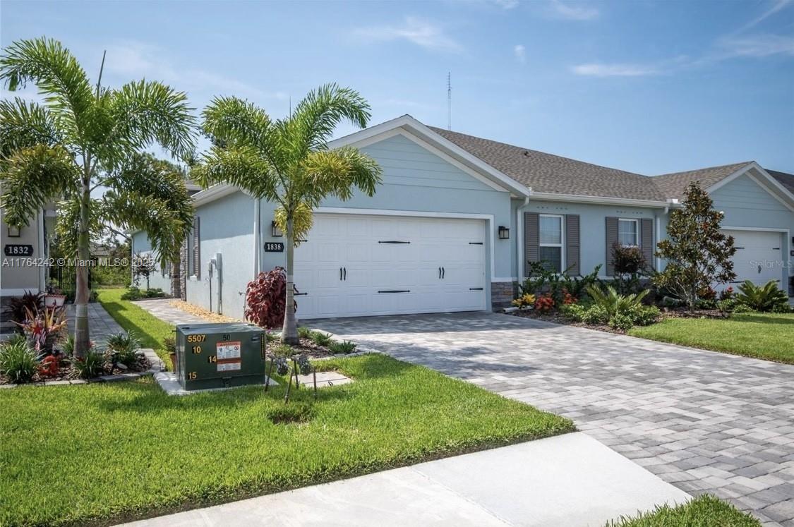 1838 West Palms Dr. 1838 Property Photo 1