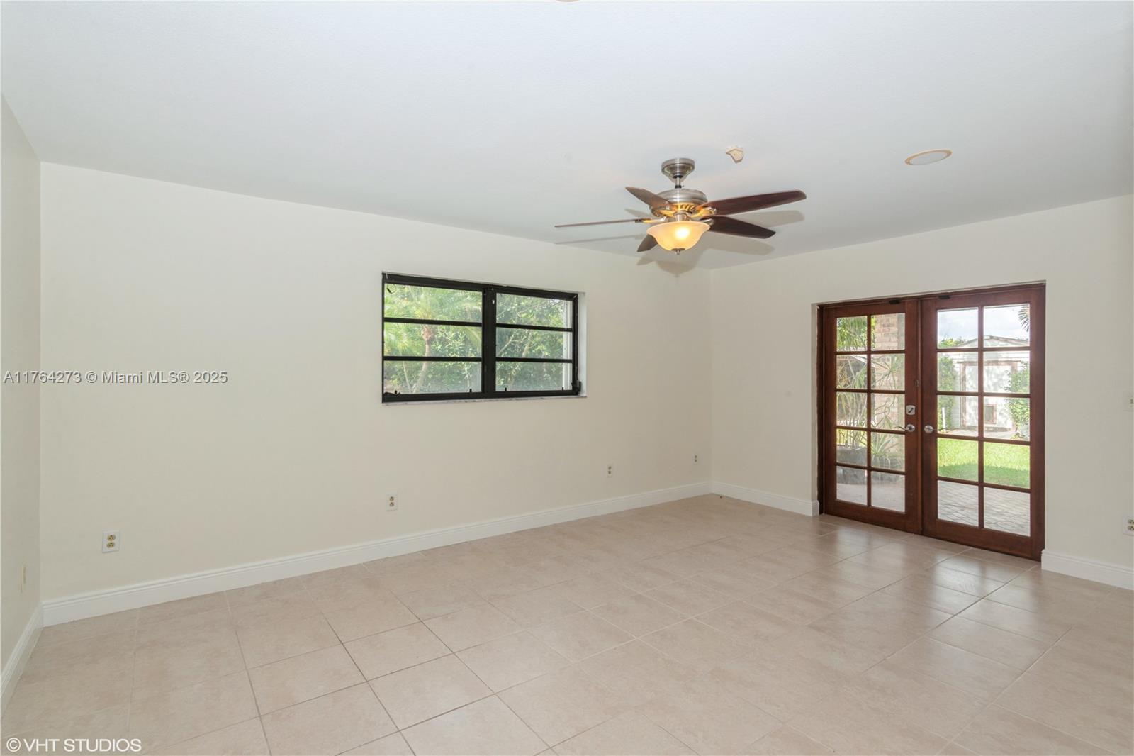 27820 Sw 164th Court Property Photo 9
