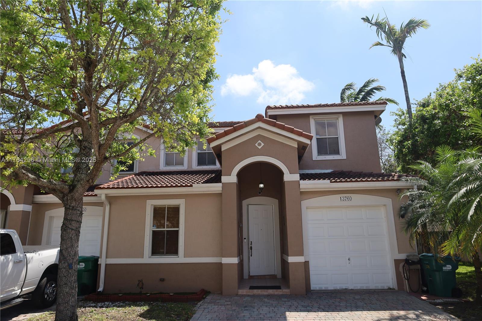 13760 Sw 276th St Property Photo 1