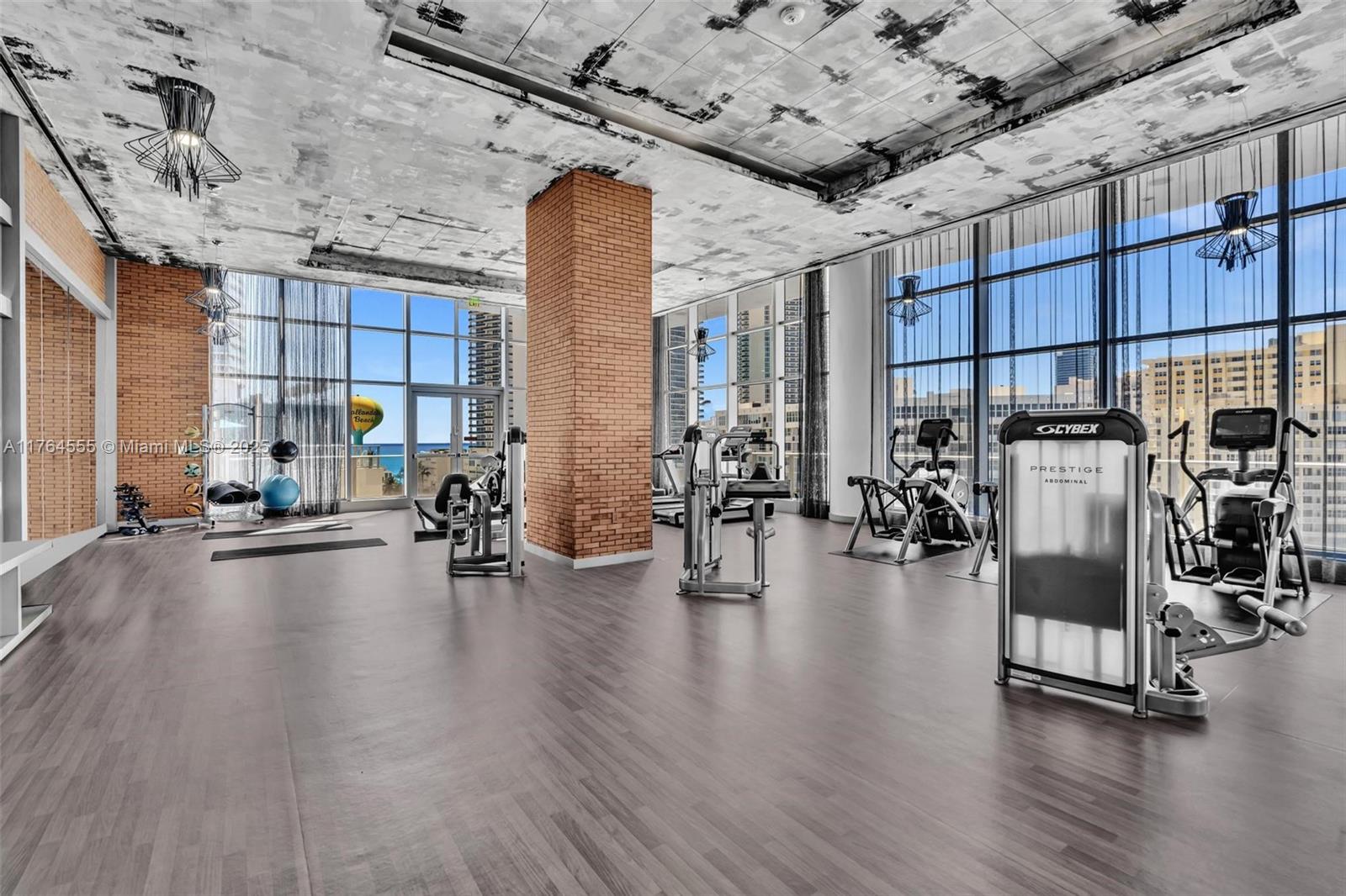 4010 S Ocean Dr R3106 Property Photo 43