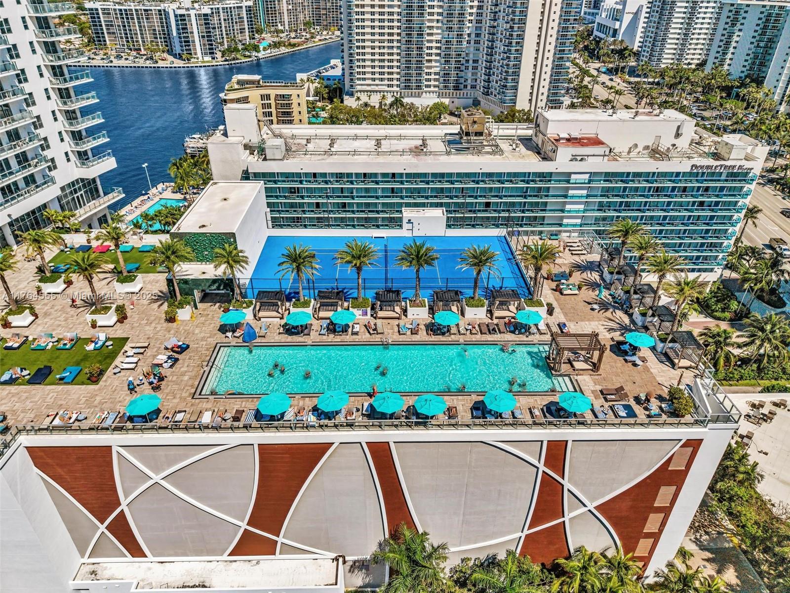 4010 S Ocean Dr R3106 Property Photo 57