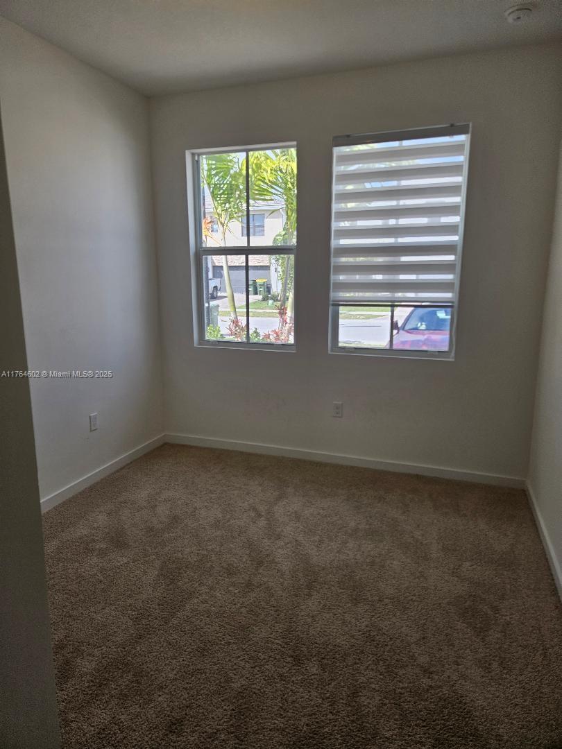 157 Ne 13 0 Property Photo 5