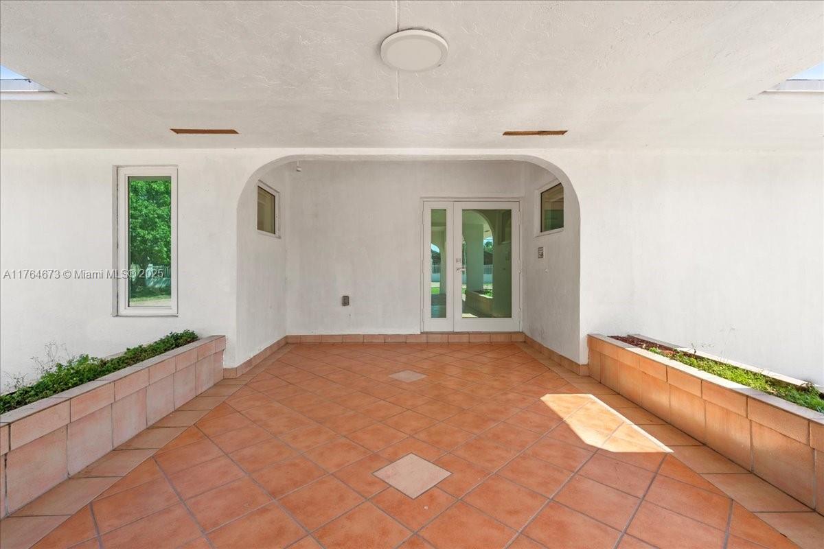 24555 Sw 167th Ave Main House Property Photo 10