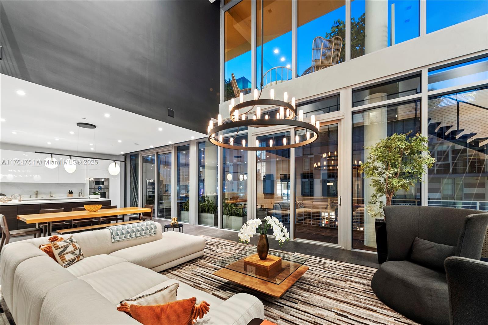 250 Wynwood Condo Real Estate Listings Main Image
