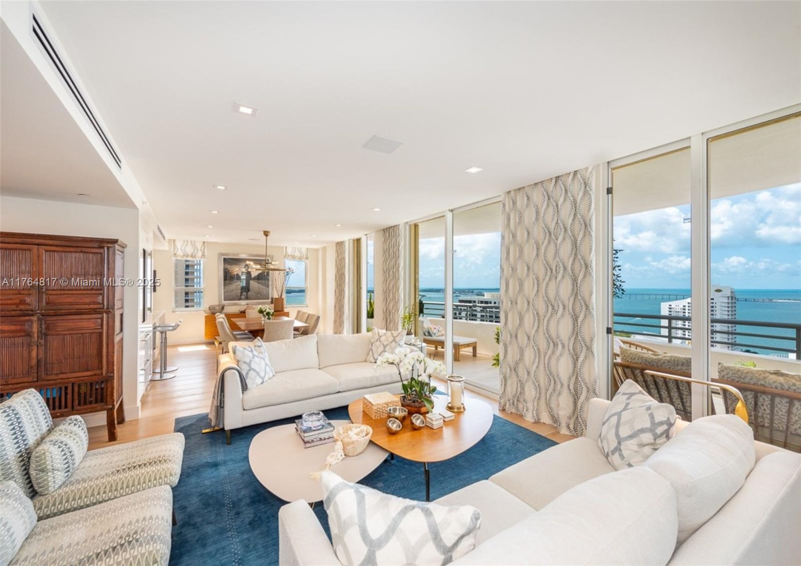 888 Brickell Key Dr 2501 Property Photo 2