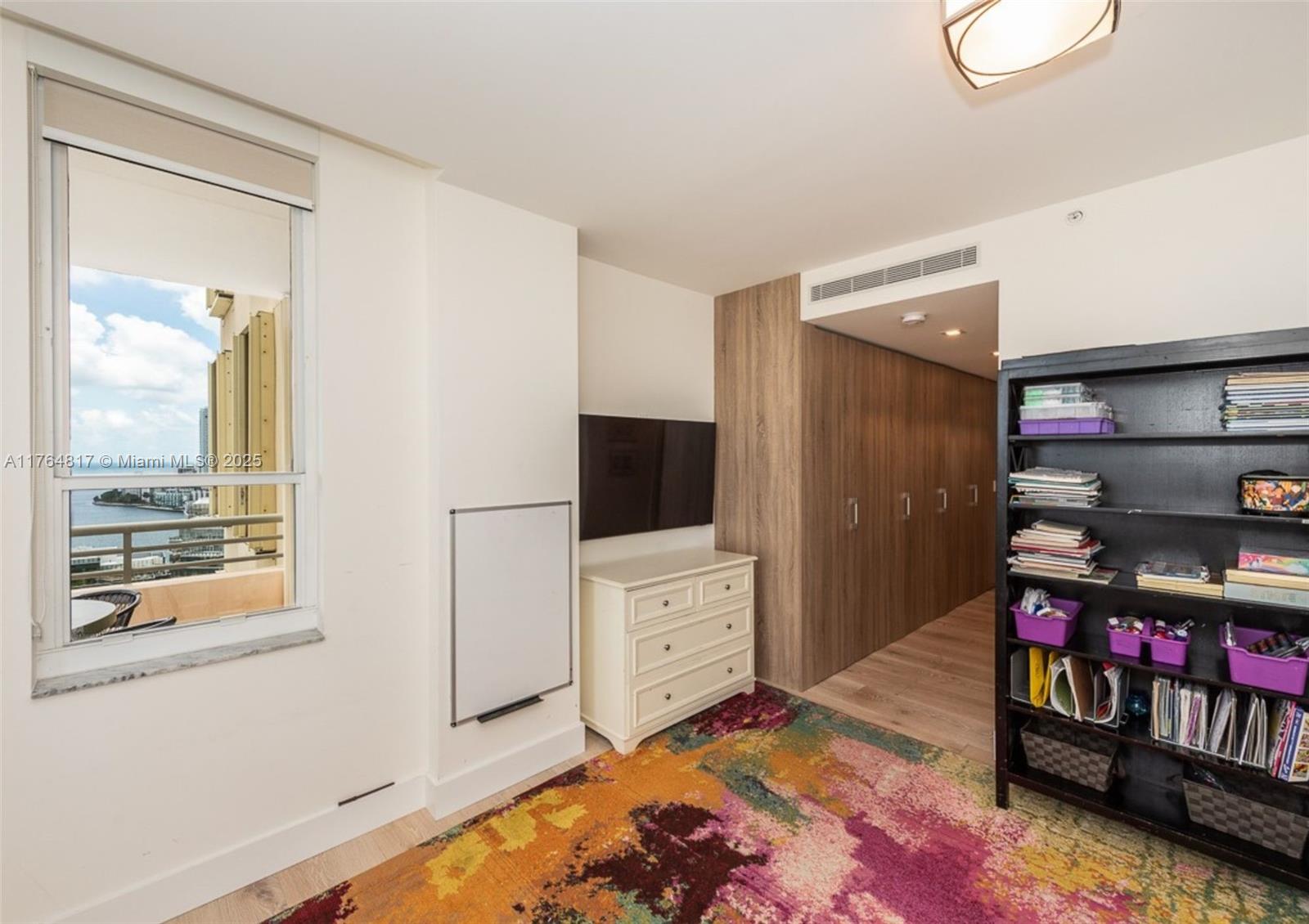 888 Brickell Key Dr 2501 Property Photo 18