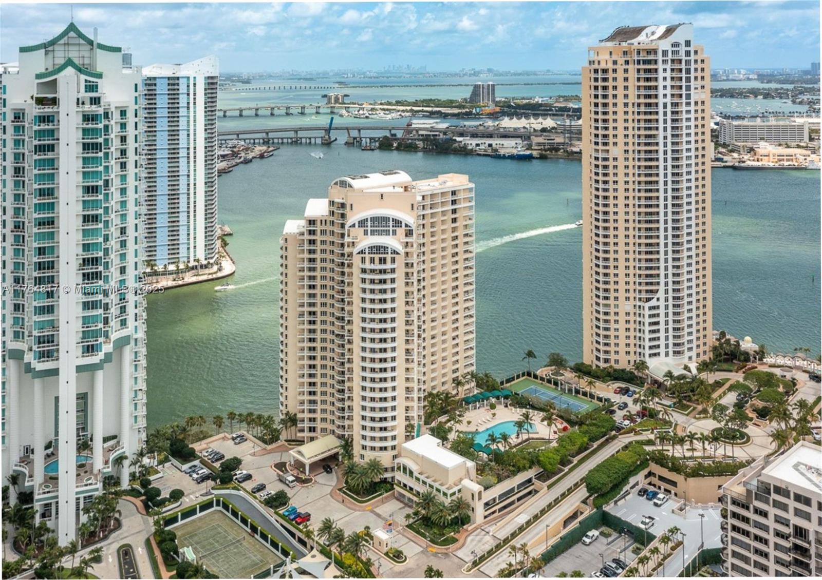 888 Brickell Key Dr 2501 Property Photo 35