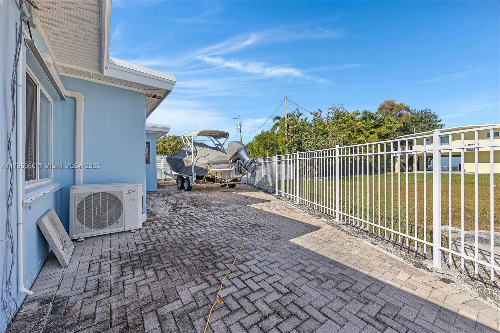 230 Jolly Roger Dr Property Photo 37