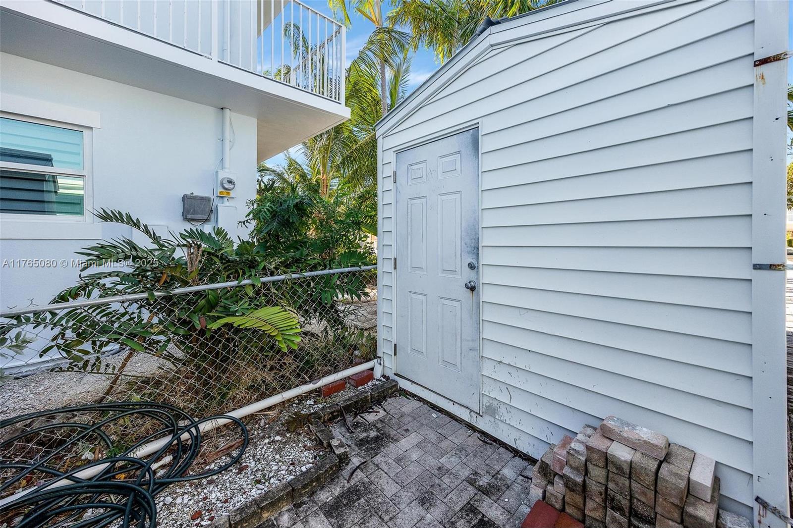 230 Jolly Roger Dr Property Photo 45