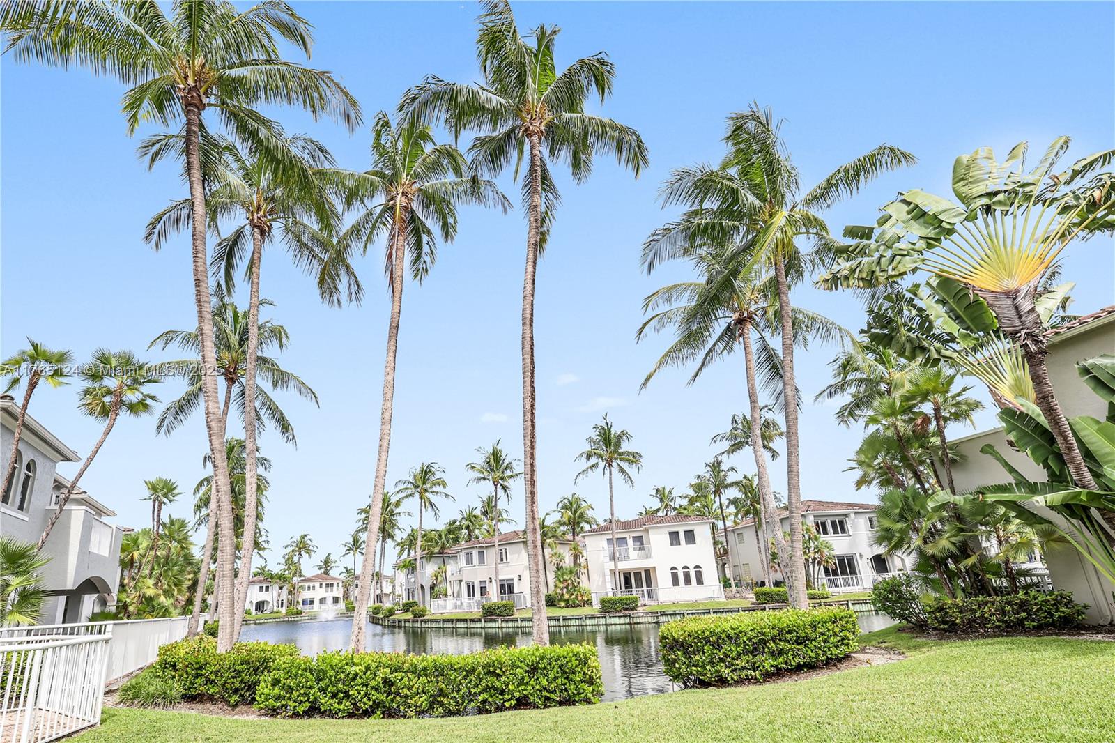 3015 Ne 208th St Property Photo 45