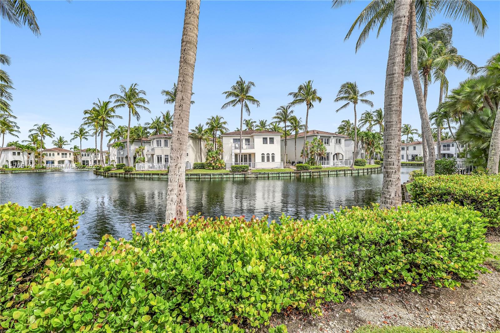 3015 Ne 208th St Property Photo 47