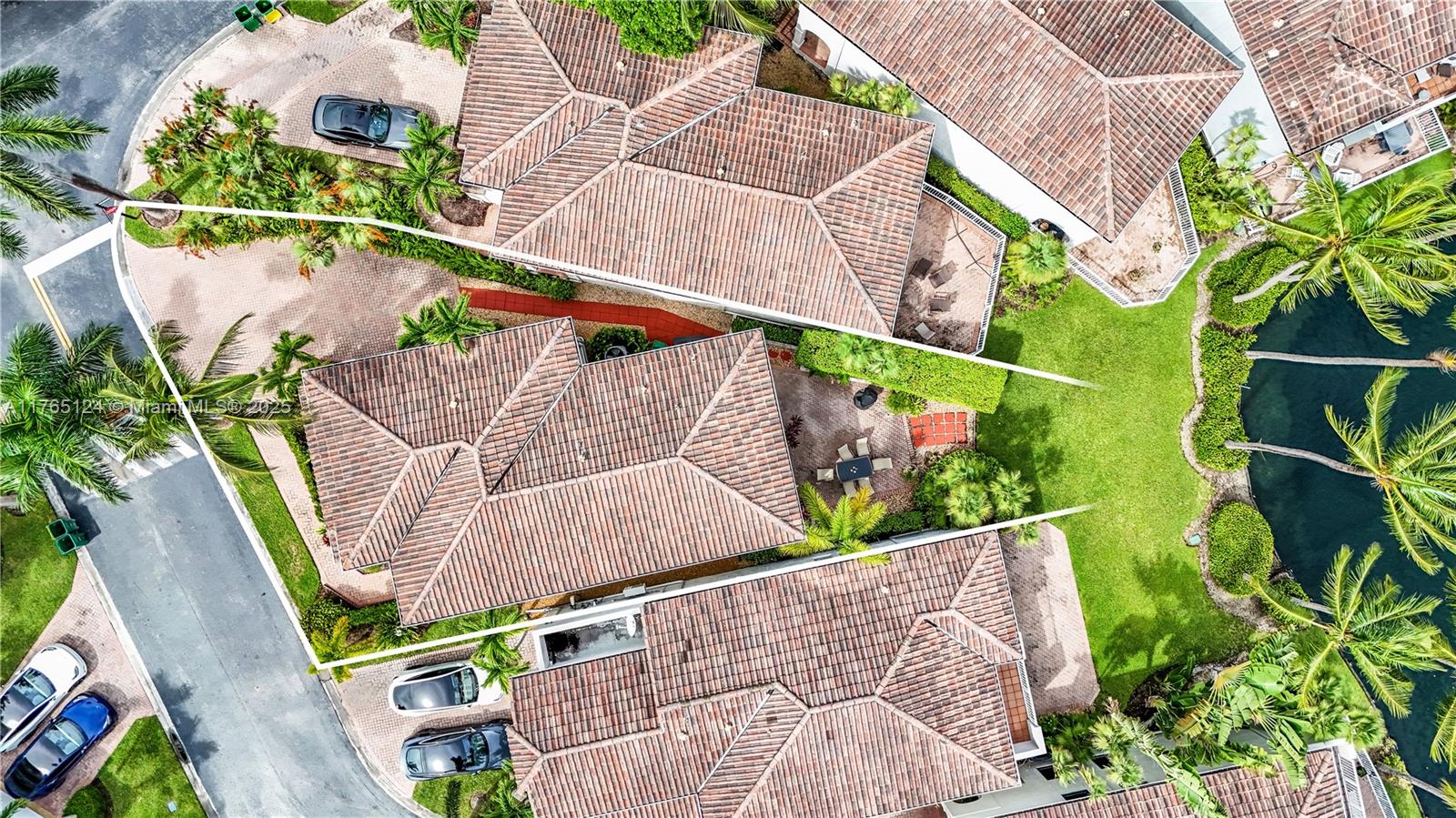 3015 Ne 208th St Property Photo 48