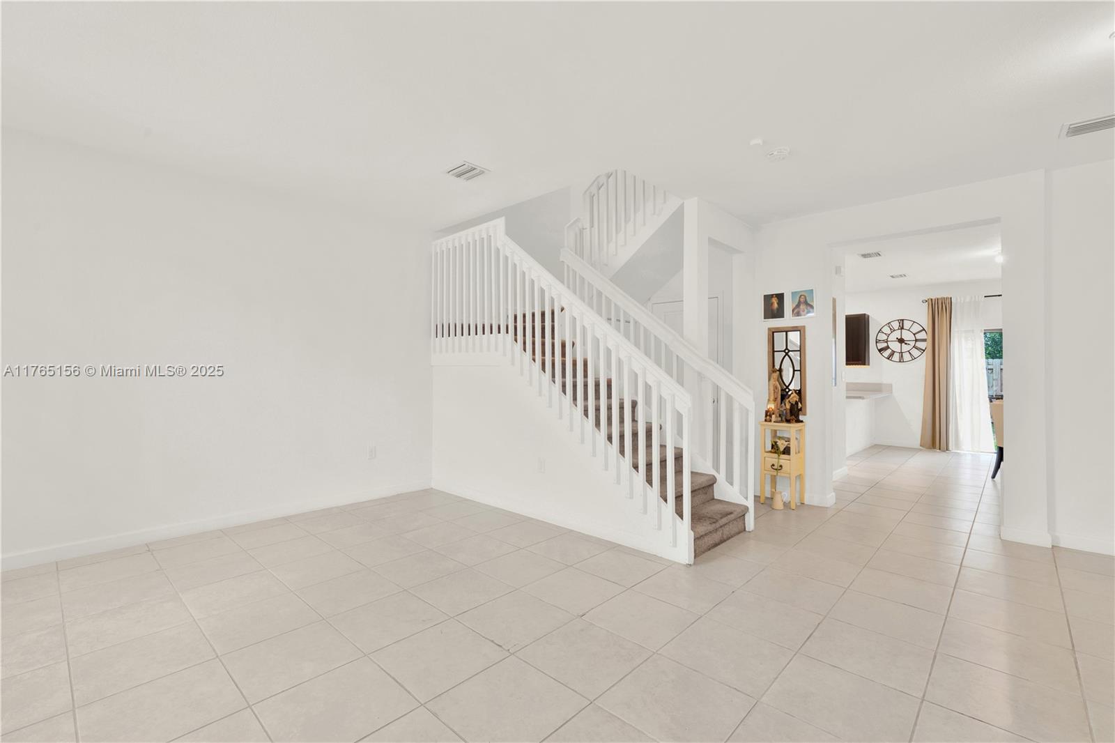 11880 Sw 245th Ter . Property Photo 6