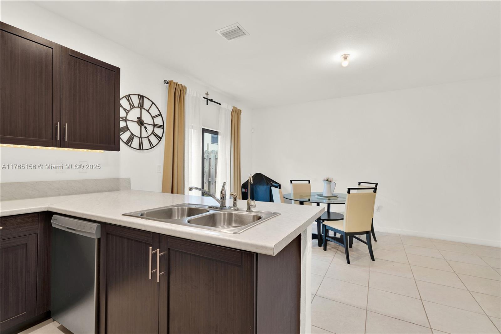 11880 Sw 245th Ter . Property Photo 14