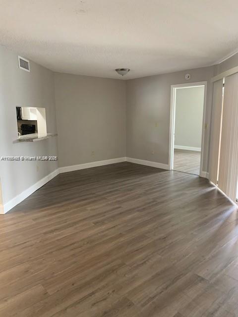 840 Independence Dr 840f Property Photo 8