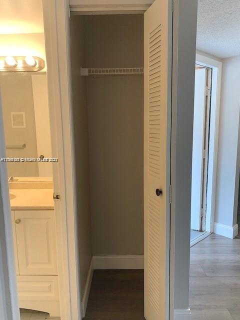 840 Independence Dr 840f Property Photo 19