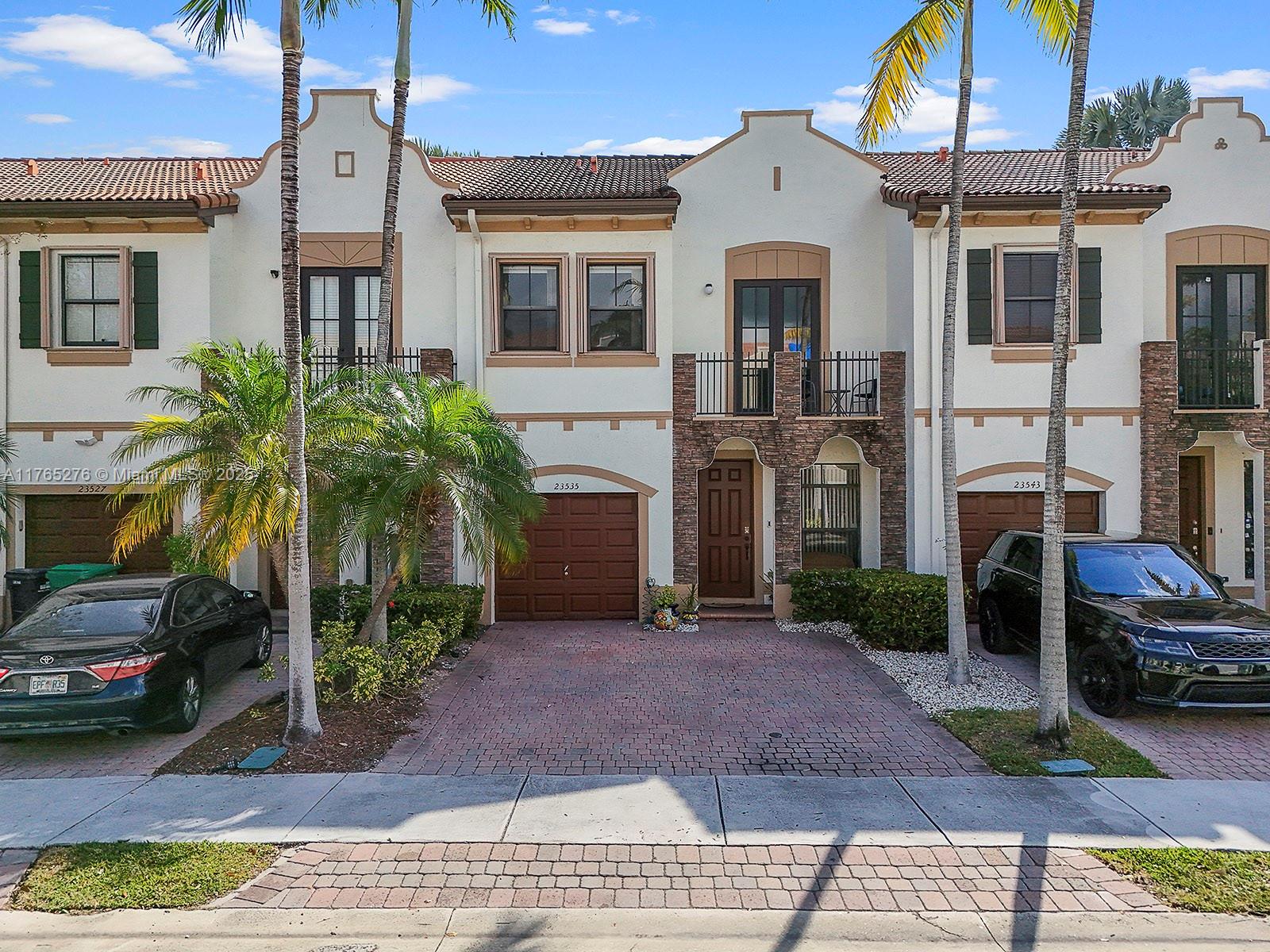 A11765276 Property Photo 1
