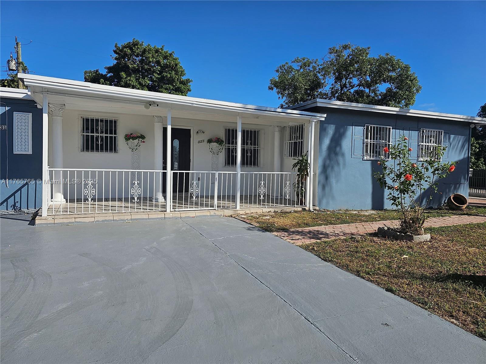 331 Nw 195th Ter Front Property Photo