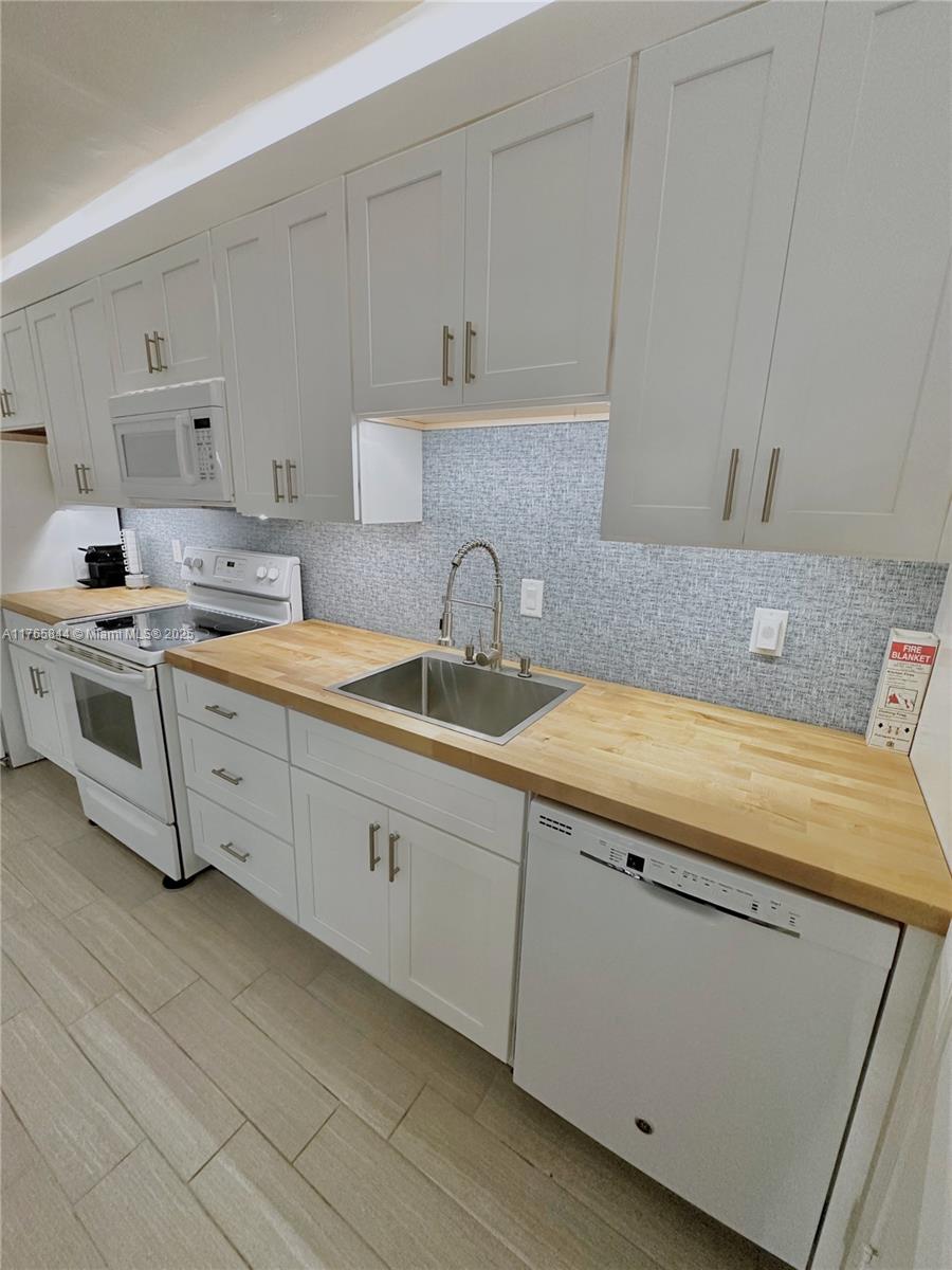 2201 Ne 66th St 1301 Property Photo 5