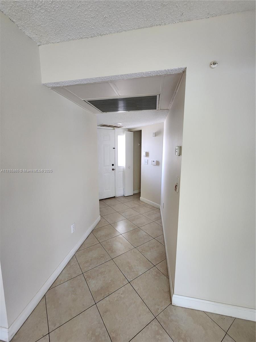 2637 Se 21st Ct 105-c Property Photo 3