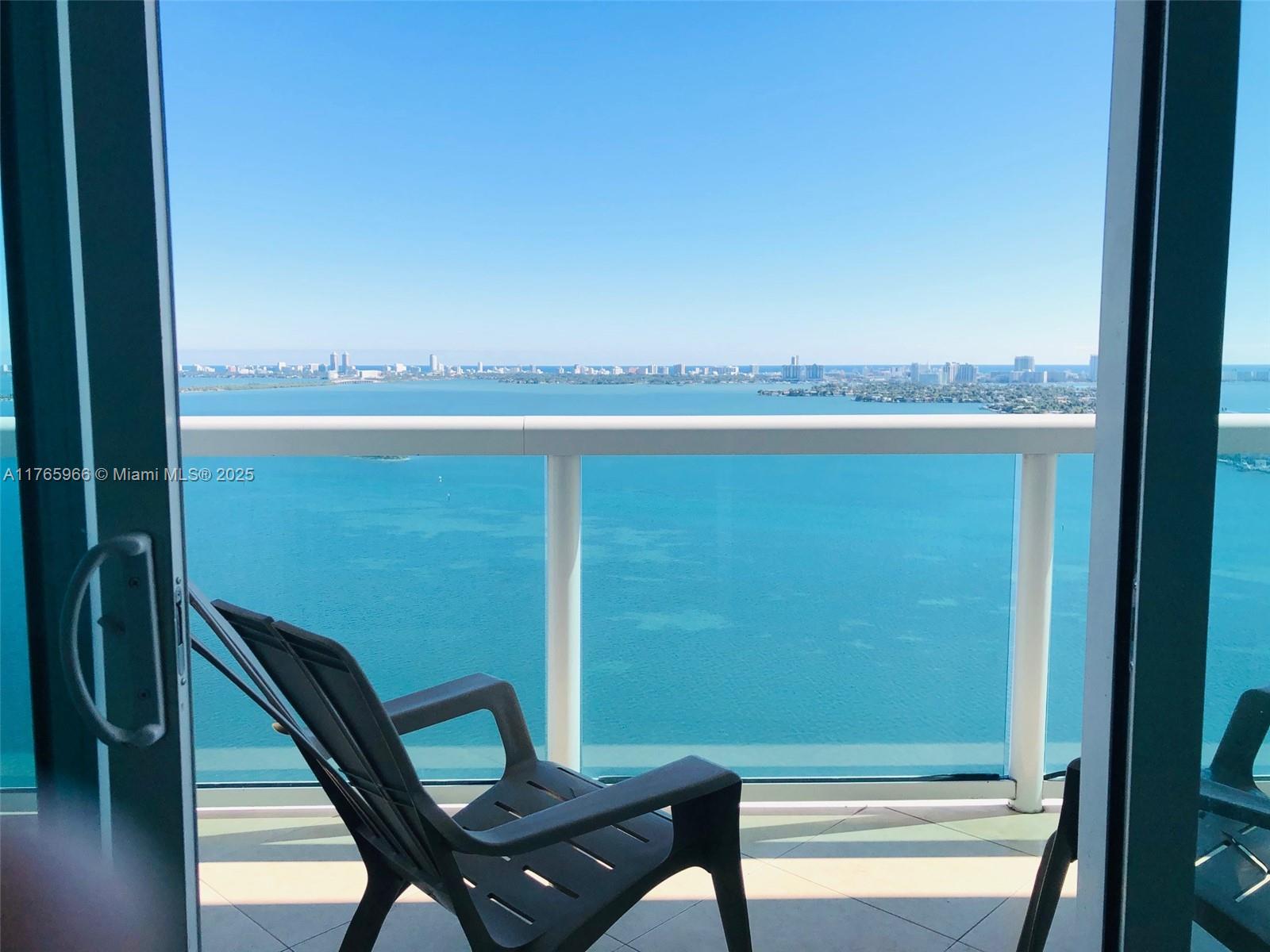 1800 N Bayshore Dr 3205 Property Photo