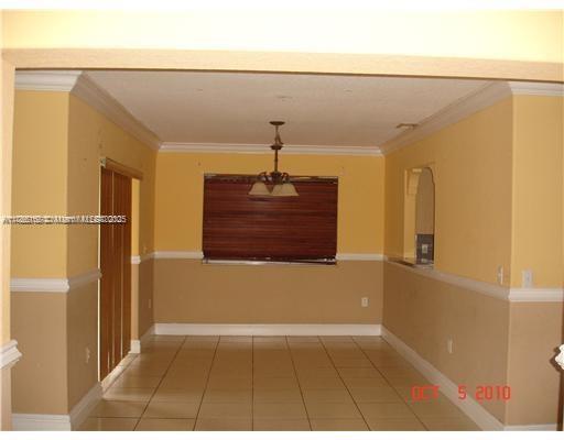 326 Nw 8th Ave Property Photo 6