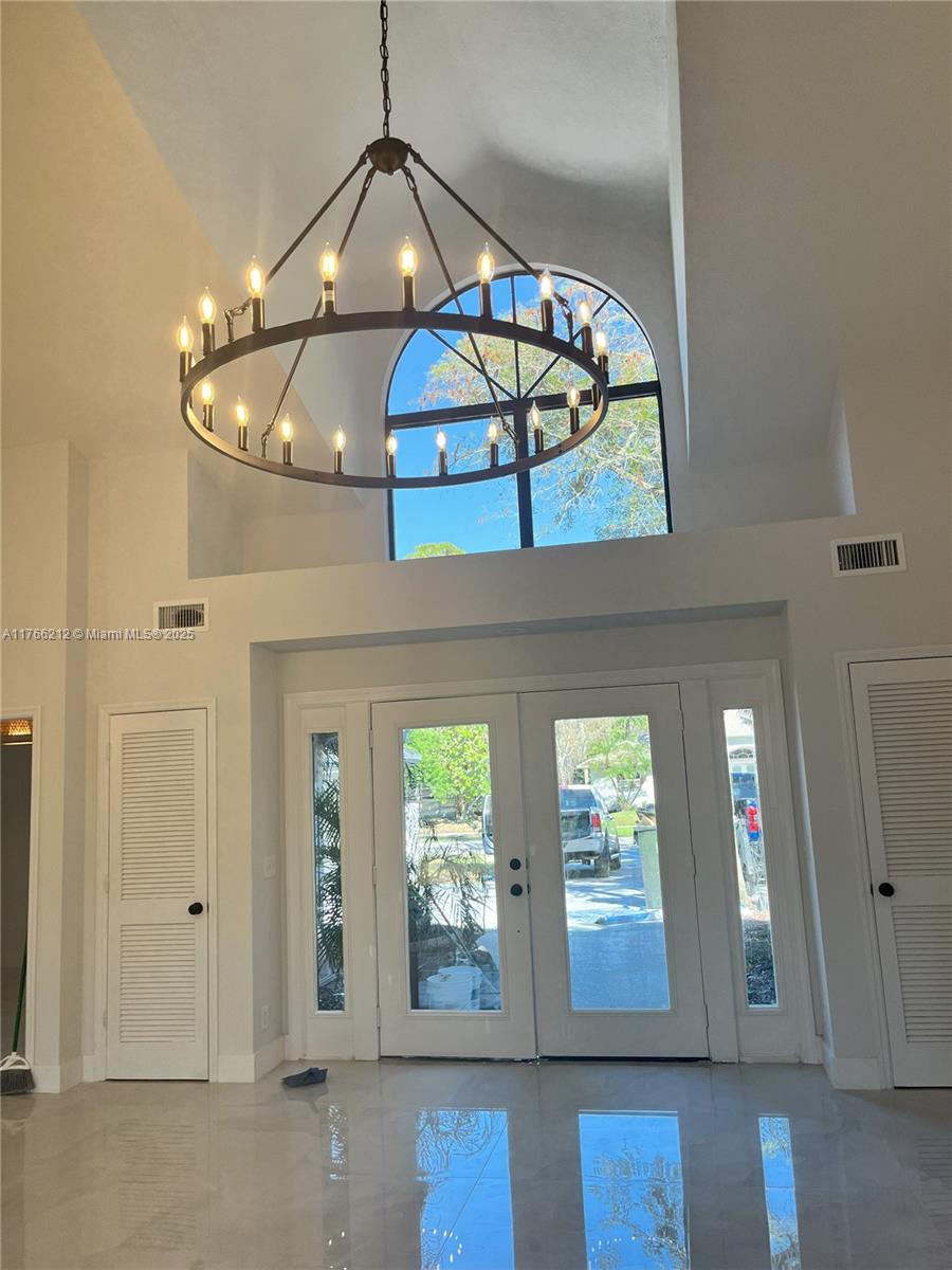 1182 Raintree Ln Property Photo