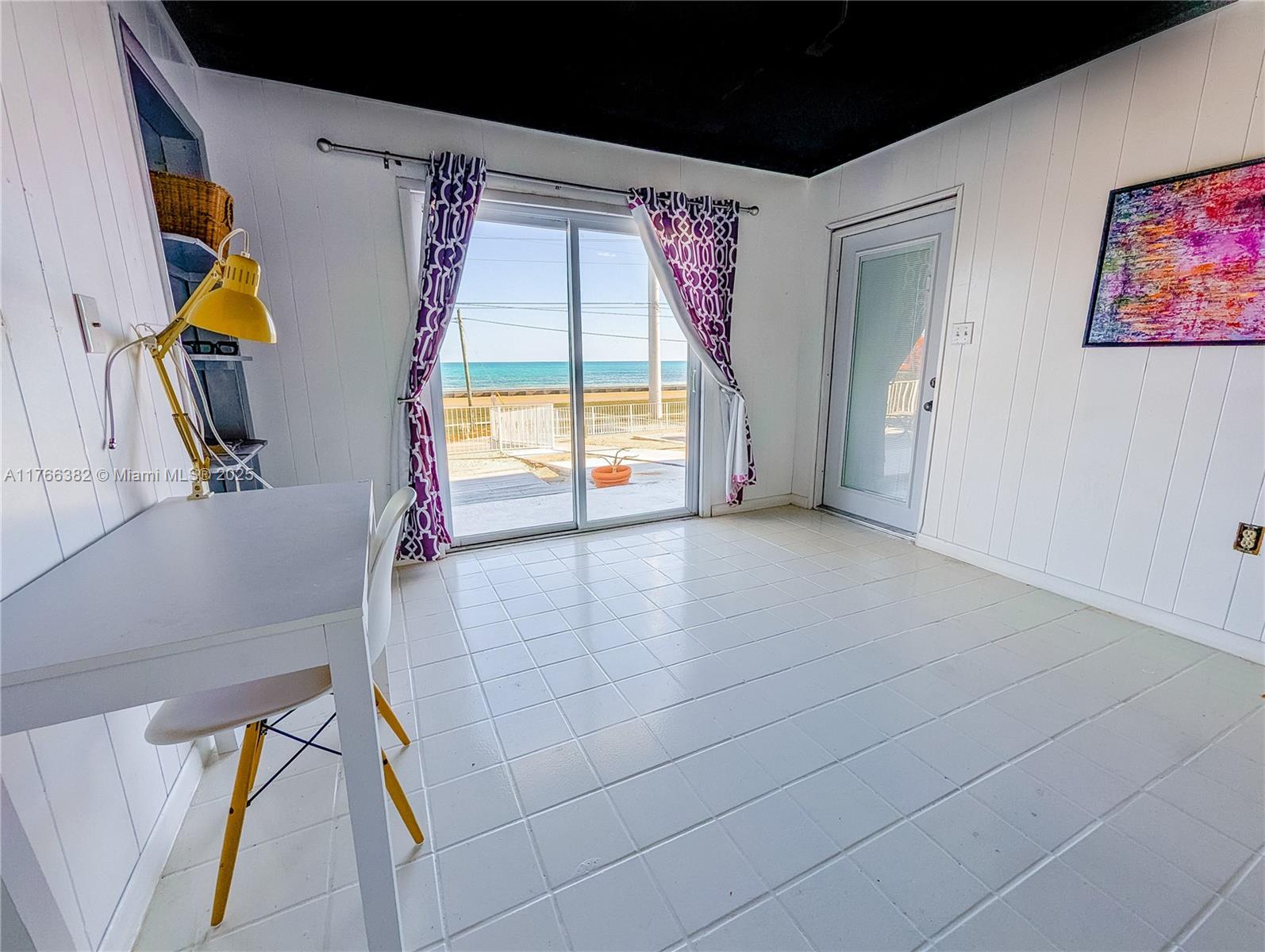 74560 Overseas Hwy 2 Property Photo