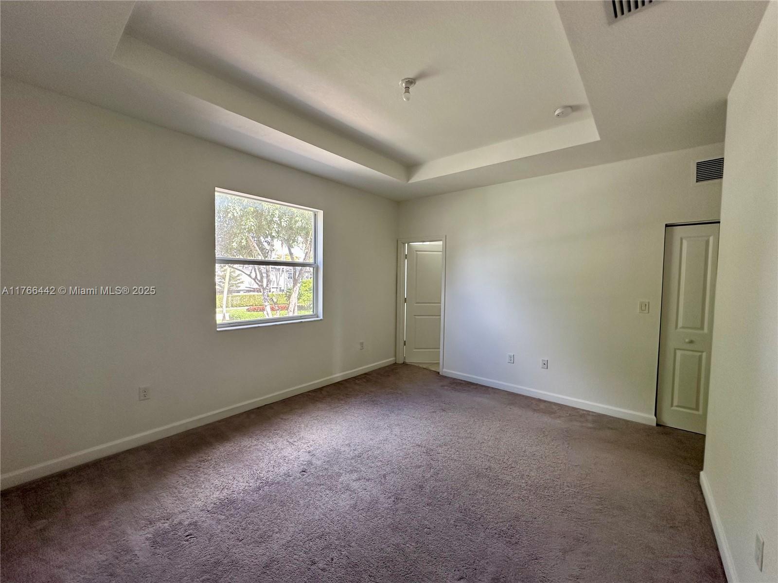 2737 Se 17th St Property Photo 11