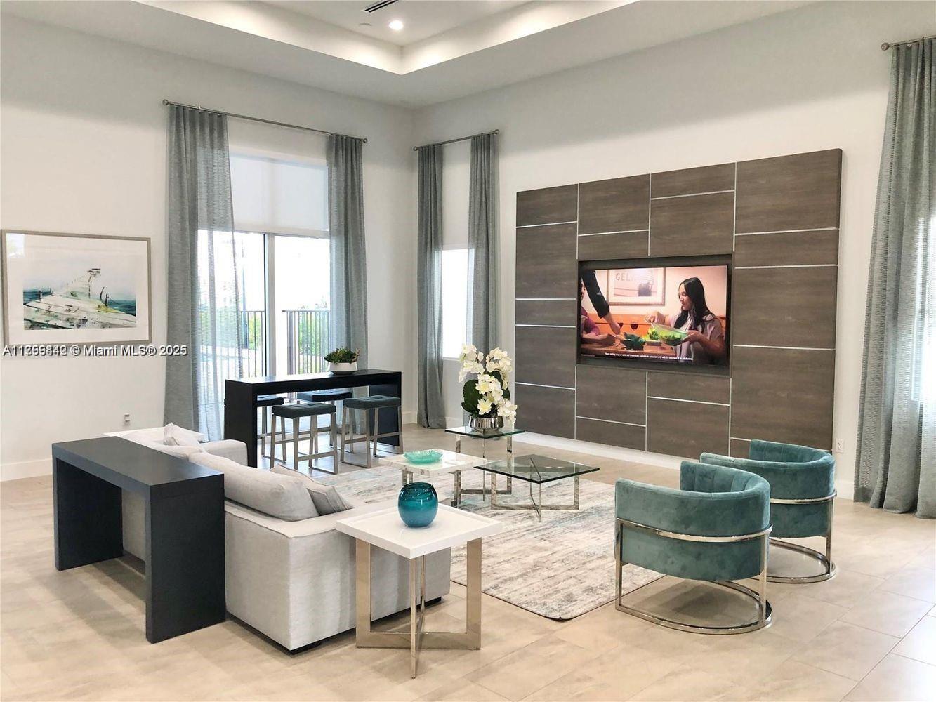 2737 Se 17th St Property Photo 23