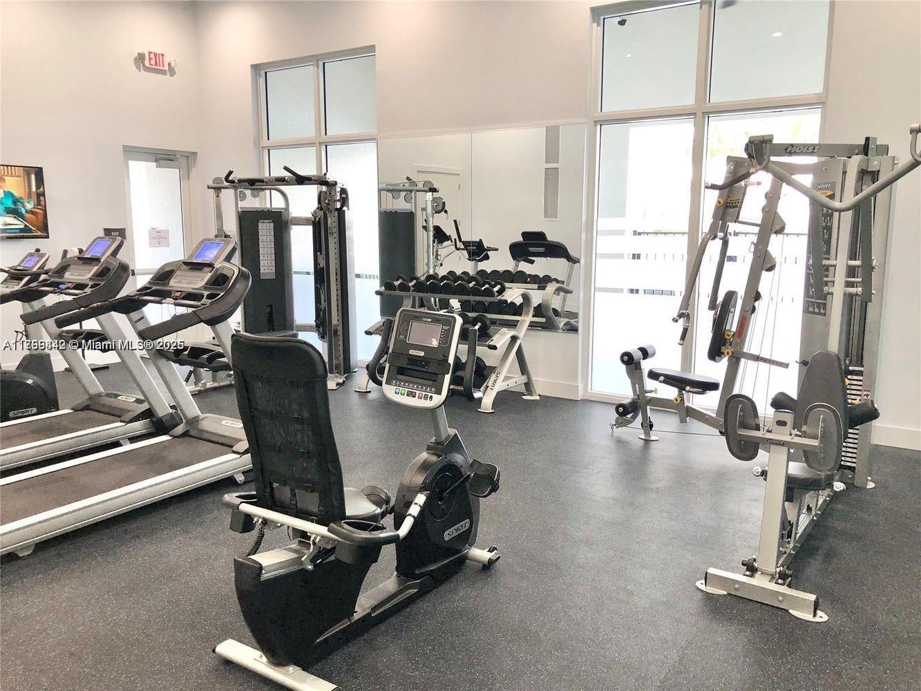 2737 Se 17th St Property Photo 24