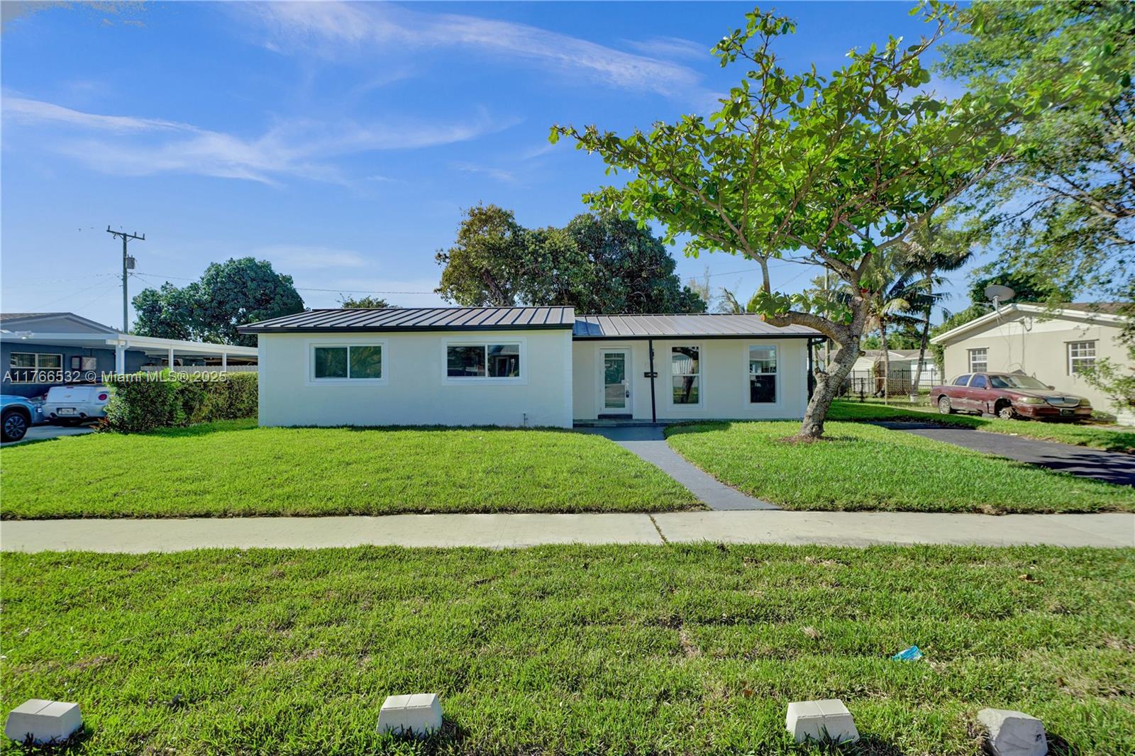 1330 Nw 190th St Property Photo