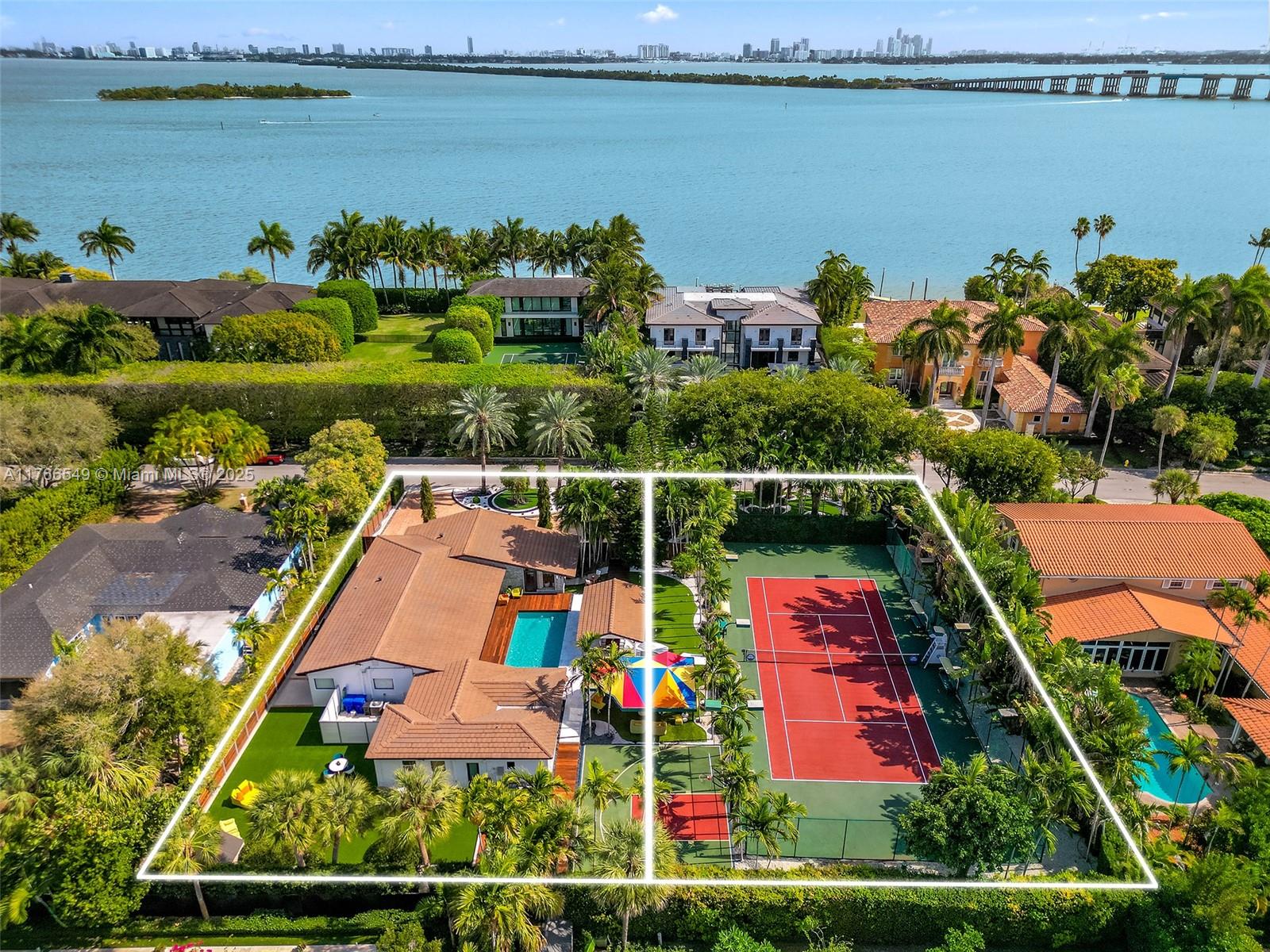 4500 Sabal Palm Rd Property Photo