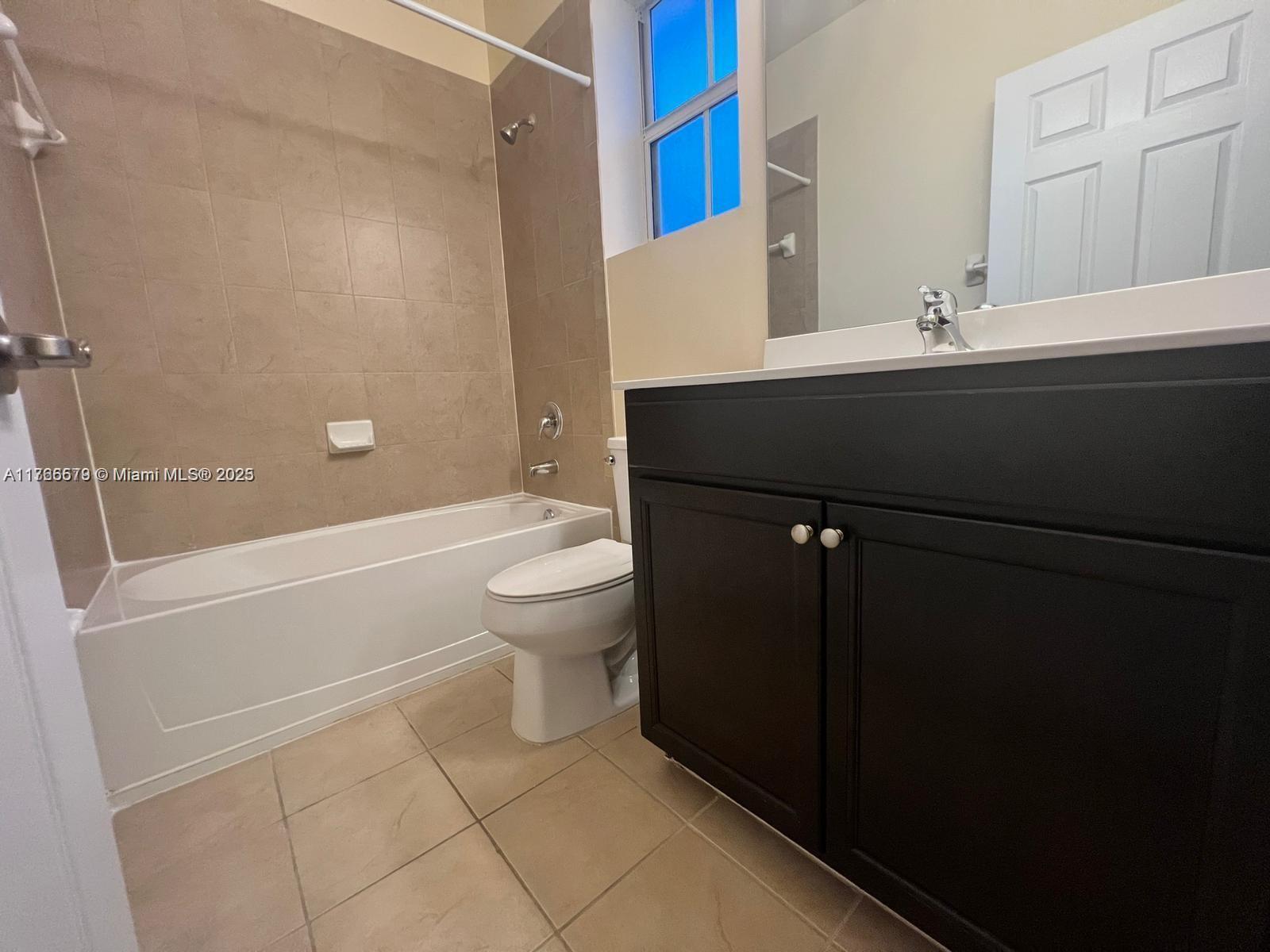 133 Se 28th Ter 3 Property Photo 14