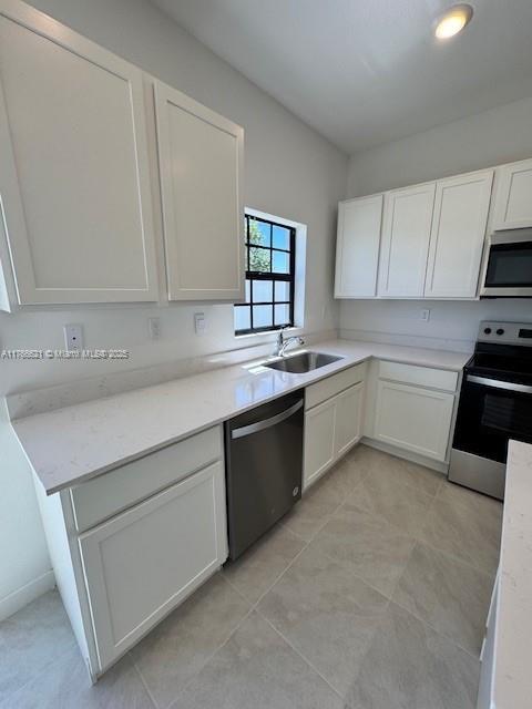 679 Nw 6th Ter Property Photo 5