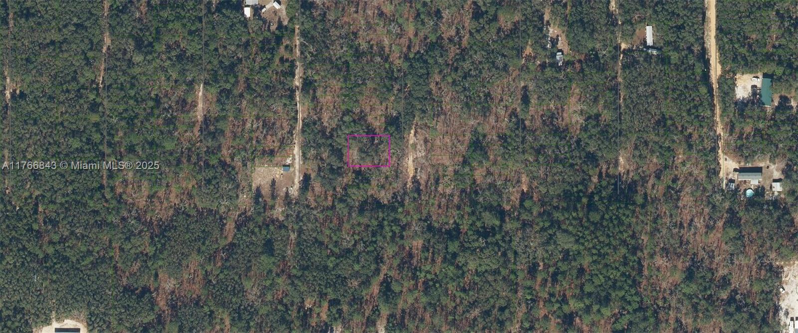 111 Floridian Dr Property Photo