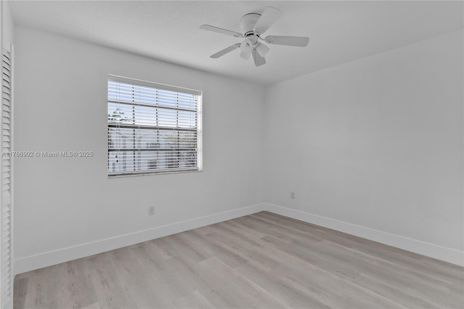 1301 S Franklin Ave 1301l Property Photo 14