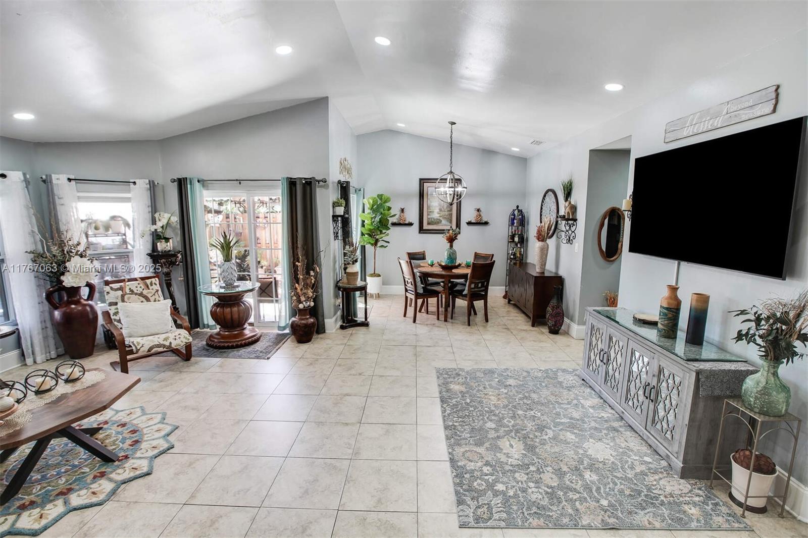 24981 Sw 128th Path Property Photo 6