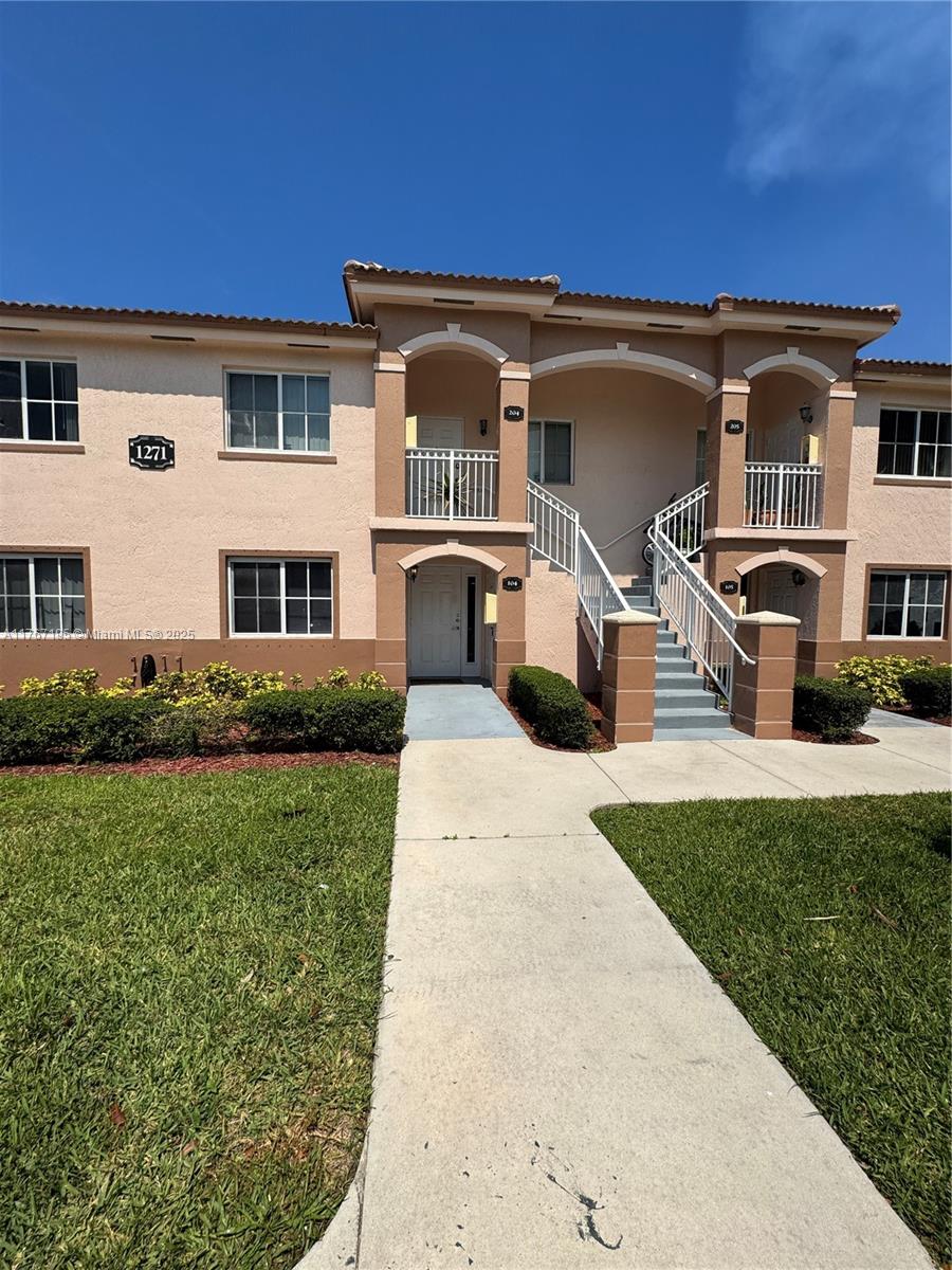 A11767195 Property Photo