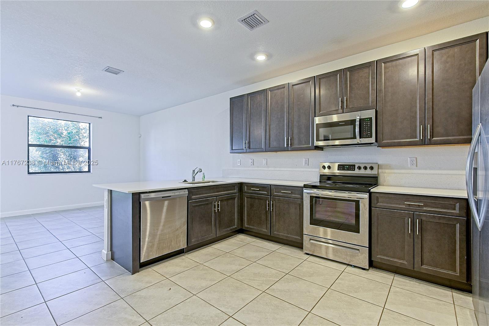13409 Sw 287th St Property Photo 4